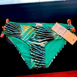 NWT PacSun Roxy bikini bottom size medium